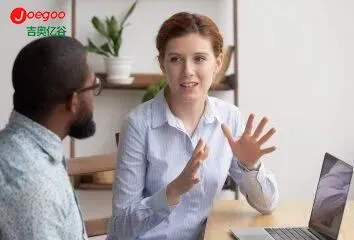 Tajske stranke izberejo naš prodajni avtomat za male avtomobile